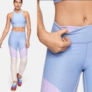 Outdoor Voices Womens Spring 7/8 Leggings lilac